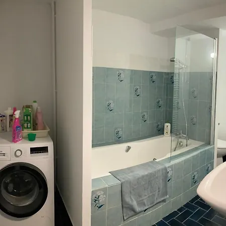 Vieux Port Centre 8 Personnes * La Rochelle (Charente-Maritime)